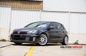 VOLKSWAGEN GOLF RSE SILVER